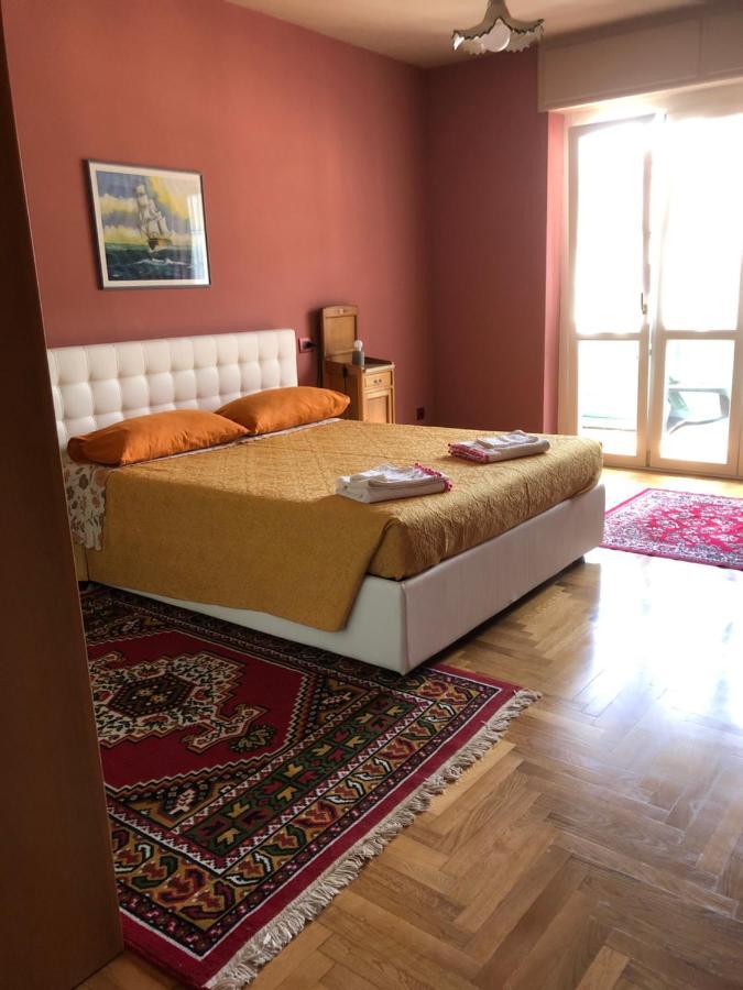 Attico Chez Renee Aosta Lägenhet Exteriör bild