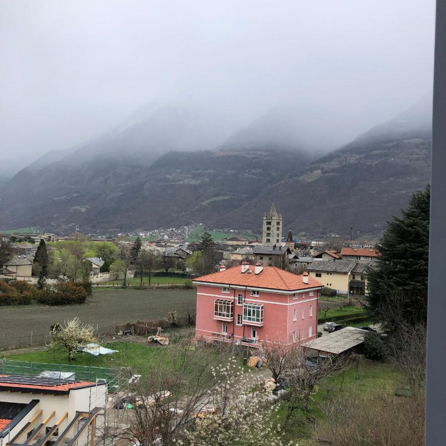 Attico Chez Renee Aosta Lägenhet Exteriör bild